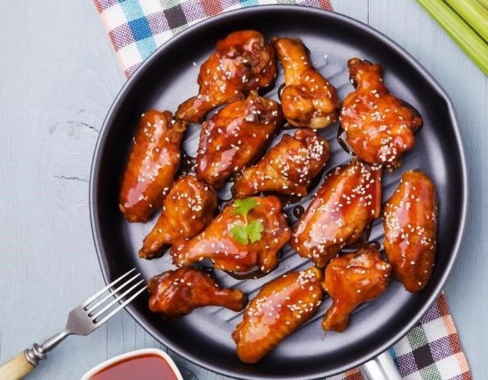 Μπουτάκια κοτόπουλου με σουσάμι, ντομάτα και μέλι – Νέες γεύσεις στην κουζίνα